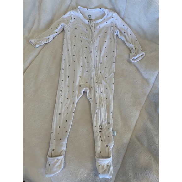Dreamland Baby bamboo viscose sleeper zippy, gray stars - Picture 1 of 5
